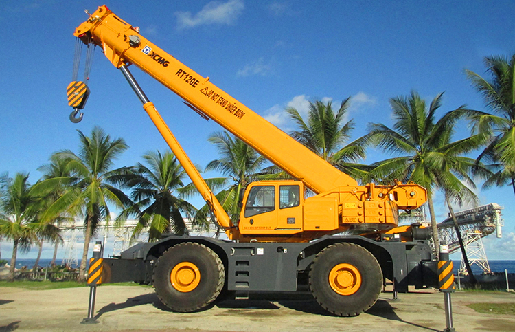 XCMG Official 120 Ton New Rough Terrain Crane RT120E China Tractor Crane for Sale